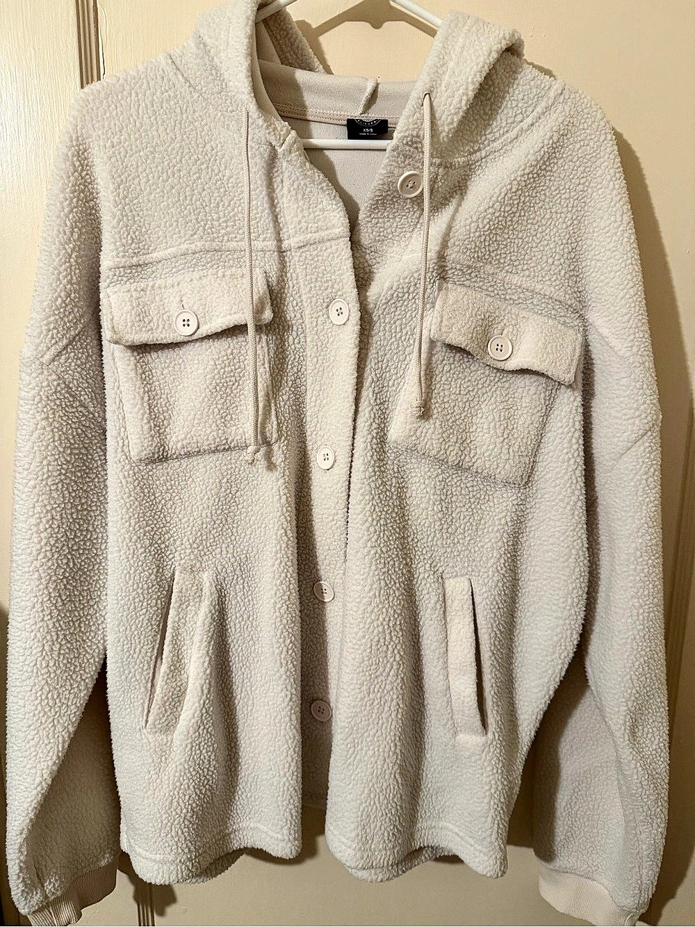 Pacsun Teddy Hooded Jacket in Cream XS/S Like New